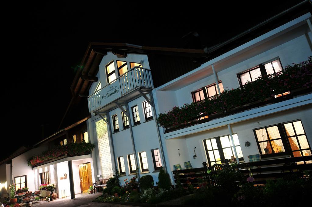 坦诺霍夫弗莱尔酒店 Bad Wünnenberg 外观 照片